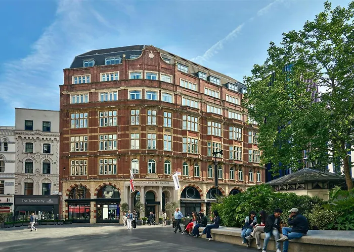 Radisson Blu Hotel, London Leicester Square - Formerly Hampshire
