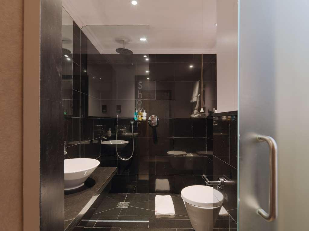 Radisson Blu Edwardian Hampshire Hotel,
