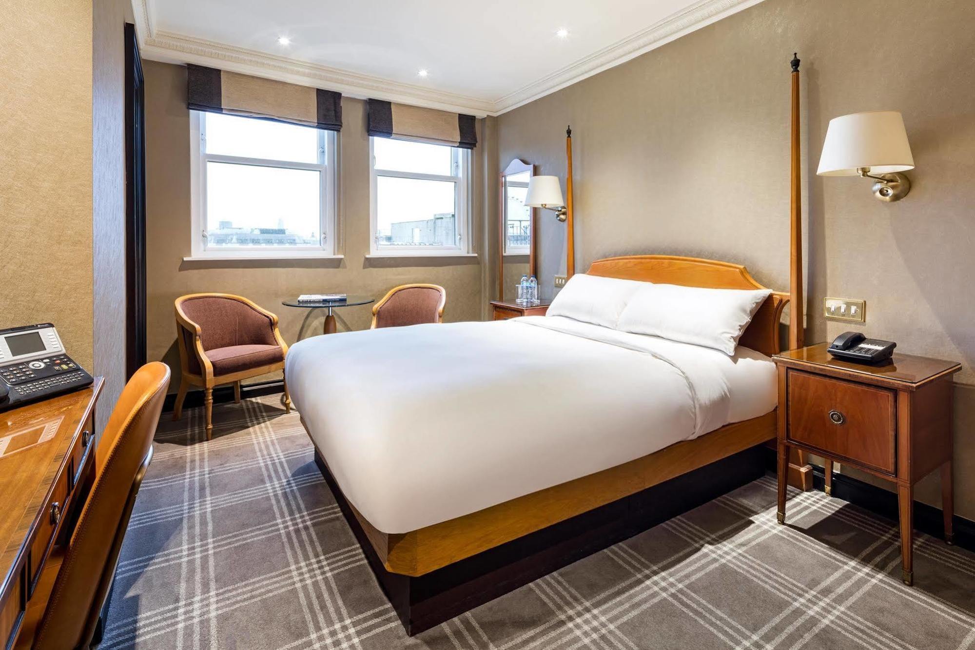 Radisson Blu Edwardian Hampshire Hotel, Hotel Londen